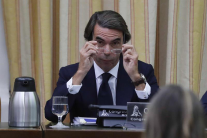 L'expresident del PP i del govern espanyol, José Maria Aznar, durantla seva compareixença.