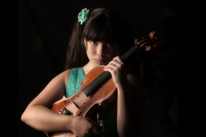 La virtuosa del violí, Jennifer Panebianco, tancarà el II Cicle de Concerts a Centcelles.