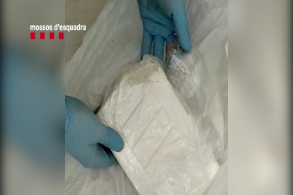 Els agents van requisar 1.060 grams de cocaïna