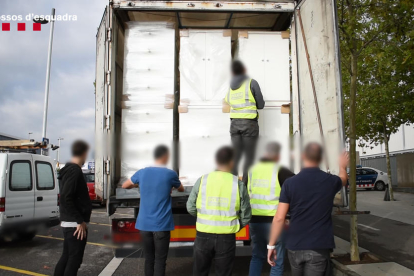 Un grup de lladres havia d'assaltar el camió a França