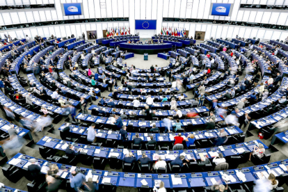 Imagen del hemiciclo del Parlamento Europeo durante una sesión plenaria.