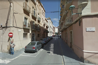 L'home va identificar els joves al carrer Rebolledo.