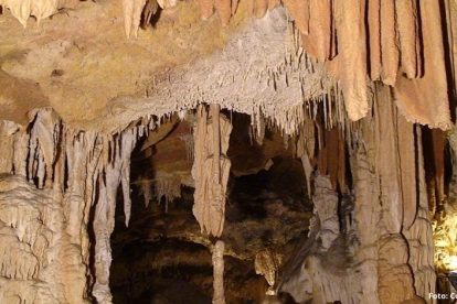 Imagen del interior de la Cueva Maravillas.