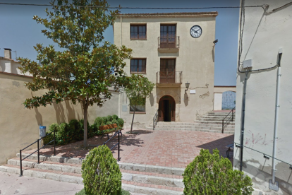 El Ayuntamiento de Bellvei ha denunciado los hechos a los Mossos d'Esquadra.
