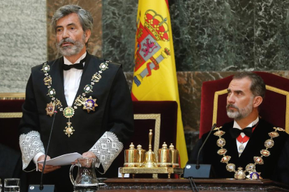El rei Felipe VI i el president del Tribunal Suprem i del Consell General del Poder Judicial, Carlos Lesmes.