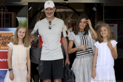 La família reial espanyola, aquest estiu, durant les seves vacances.