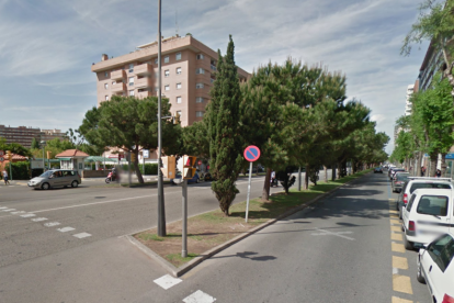 Imatge de l'avinguda Roma de Tarragona a la alçada de la plaça Alcalde Lloret.