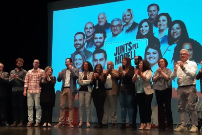 La presentación de la candidatura de Junts pel Morell llenó el Teatro Auditorio.