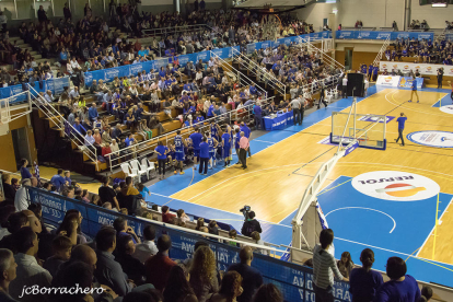 Imatge del Pavelló del Serrallo, l'indret de Tarragona on més es viu la intensitat del bàsquet.