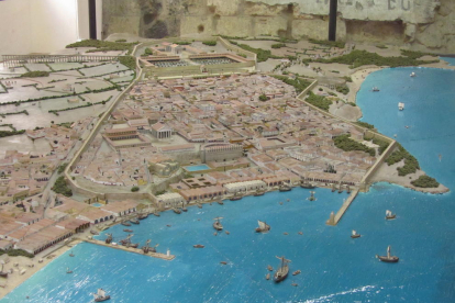 Los íberos tenían un asentamiento en la zona que coincidía con el Fòrum de la Colònia de Tarraco.