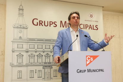 Juan Carlos Sánchez, durante la rueda de prensa de este lunes.