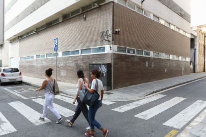 Part dels serveis que surtin de les dependències del carrer Gaudí aniran a tocar del Vapor Nou.