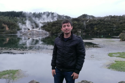Pablo Solís en una excursión al Orakei Korako Geothermal Park.