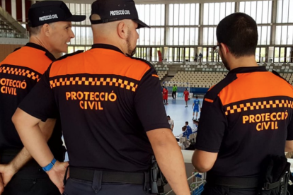 Imagen de archivo de agentes de Protección Civil de Tarragona.