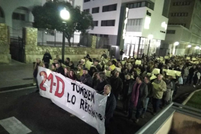 Imagen de la cabecera de la concentración en Tarragona.