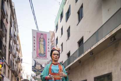 Imatge de la geganta Frida, estrenada aquesta Santa Tecla.