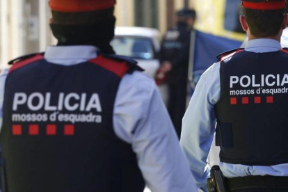 Els Mossos no van observar signes de violència en els cadàvers.