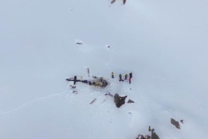 Imagen aérea del accidente entre la avioneta y el helicóptero