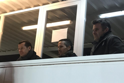 Sergi Parés, Xavi Bartolo i Curt Onalfo en el Nou Estadi