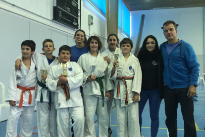 Els participants del Club Judo Dojo Tarraco a la Copa de Tarragona.