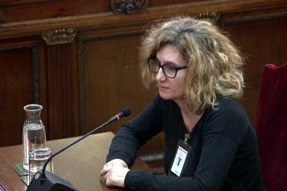 La jefa del Servei de Programació i Dinamització d'Activitats de la Generalitat, Rosa Maria Sans, declarando en el Supremo.