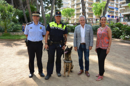 Imatge de la presentació de la patrulla canina de la Policia Local de Salou.
