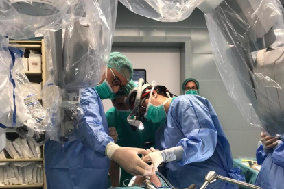 Les primeres cirurgies amb robot Da Vinci del Servei d'Otorinolaringologia del centre tarragoní s'han realitzat aquest mes de març.