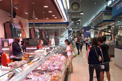 Imagen de un momento de la grabación del programa en el Mercado Central de Reus