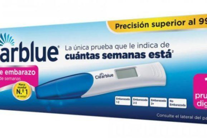 Imagen de un test de embarazo de ClearBlue
