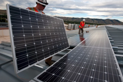 El parc solar dissenyat per Concom subministrarà energia a empreses, indústries o botigues.