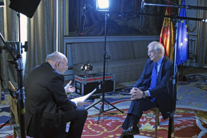 Imagen de la entrevista a Josep Borrell al programa 'Conflict Zone'