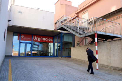 La façana exterior d'Urgències de l'hospital de Palamós.