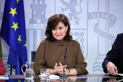 La vicepresidenta del govern espanyol, Carmen Calvo, a la roda de premsa posterior al Consell de Ministres.