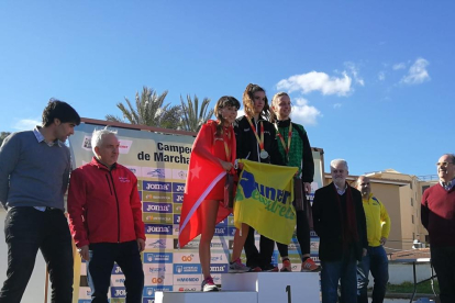 Griselda Serret, del Club Runners El Vendrell, se proclamó campeona nacional de la categoría sub-16 femenino.