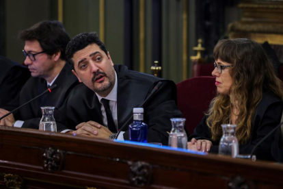 L'advocat de Dolors Bassa, Mariano Vergés, durant la primera jornada del judici de l'1-O.