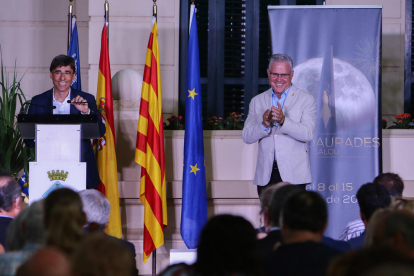 Romero va pronunciar el seu discurs acompanyat de l'alcalde, Pere Granados, en el marc de l'inici de les festes d'estiu.