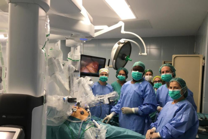 Imagen de la operación en el Hospital Joan XXIII