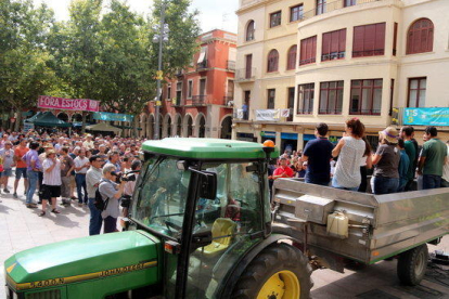 Imagen de la asamblea hecha en la plaza del Ayuntamiento de Vilafranca el pasado 16 de agosto.