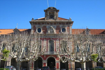 Imagen de la fachada del parlament de Catalunya.