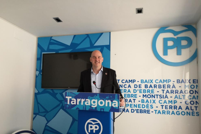 El candidat del PP per Tarragona, Jordi Roca, ahir, a la seu dels populars a la ciutat.
