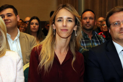 La candidata del PP al Congreso por Barcelona Cayetana Álvarez de Toledo en Figueres, este 8 de abril del 201.