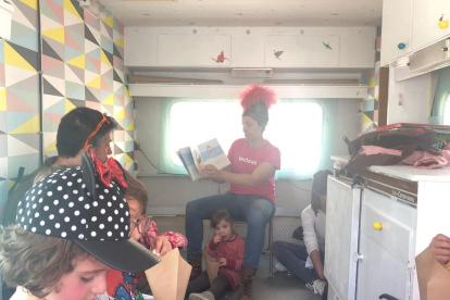 En el Reading-truck se han leído cuentos por los más pequeños.