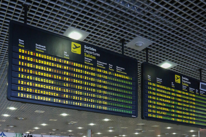 El interior de las instalaciones del Aeropuerto de Reus.