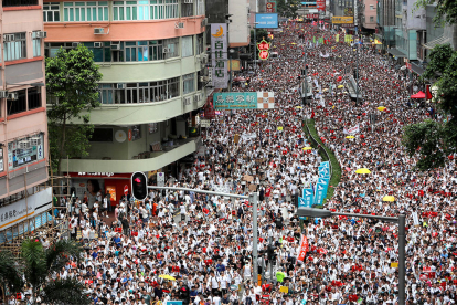 Imatge d'arxiu de milers de manifestants en les protestes a Hong Kong en contra de la llei d'extradició a la Xina.
