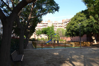 Imagen del parque de Àngel Guimerà una vez reformado.