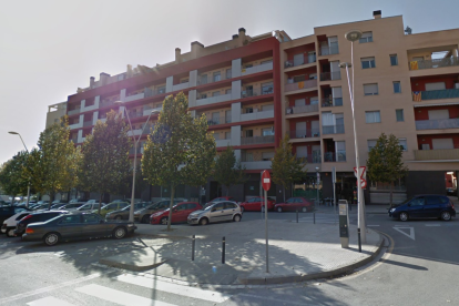 L'incendi ha tingut lloc al carrer Prat de la Riba de Valls.
