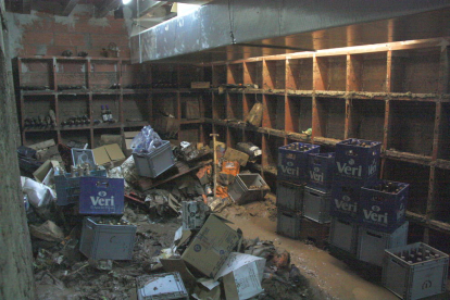 Imagen del estado en que ha quedado el almacén del restaurante