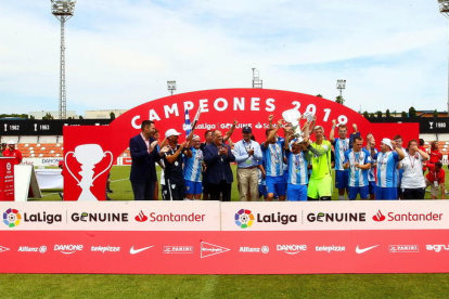 El Málaga fue uno de los vencedores de la Liga, que celebró su última jornada en Valencia.