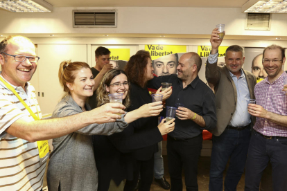Celebración de la victoria electoral en Tarragona en la sede d?ERC.