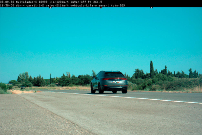 Imatge del radar al pas del vehicle infractor.